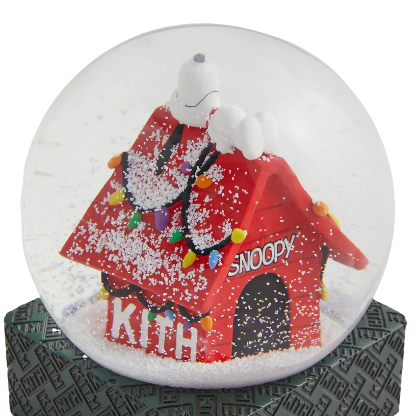 Snowglobe Kith Snoopy